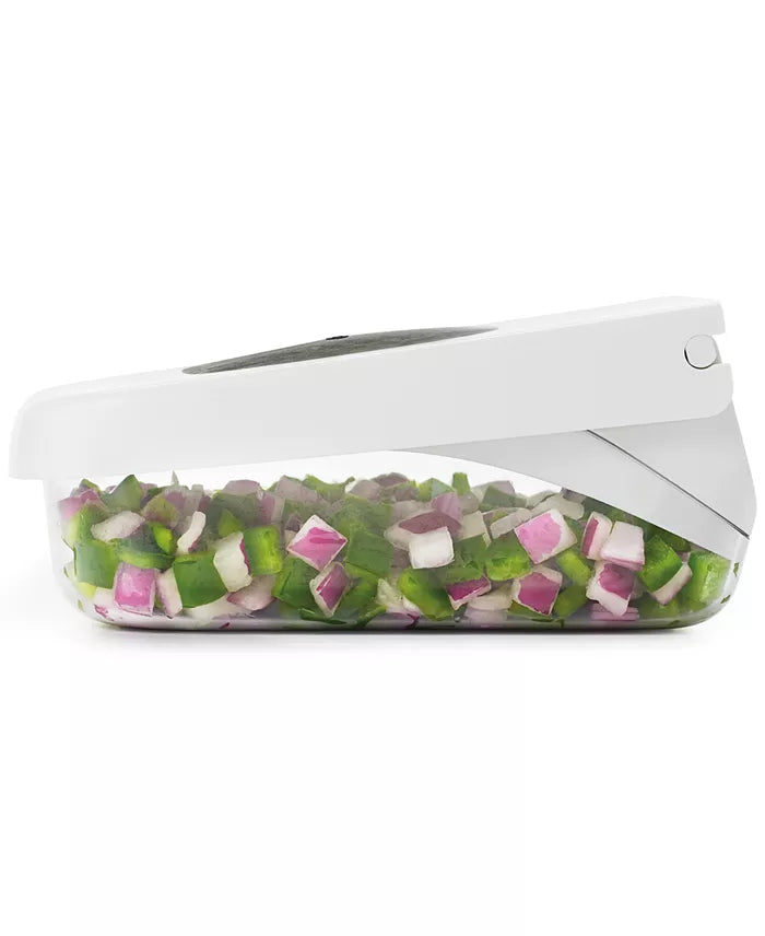 Vegetable Chopper with Easy-Pour Opening