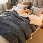 Wool Throw Blanket Keep Warm Winter Bed Blankets Double Sided Queen Duvet Cover Camping Double Bed Cover Bedspread on the Bed