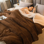 Wool Throw Blanket Keep Warm Winter Bed Blankets Double Sided Queen Duvet Cover Camping Double Bed Cover Bedspread on the Bed